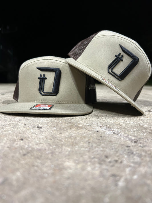 7 Panel Icon | Khaki/Brown